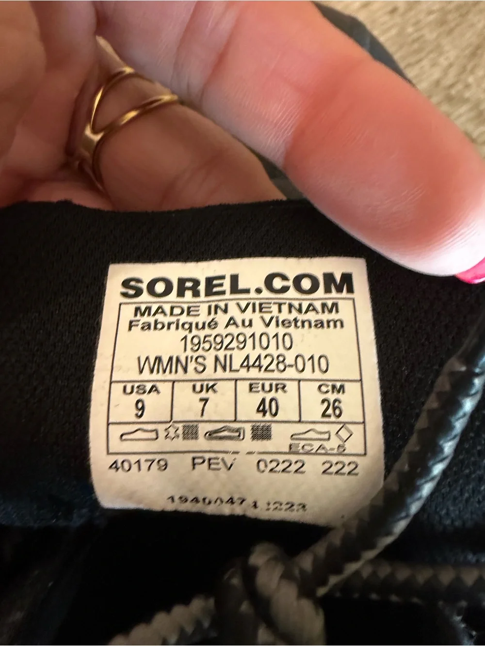 Sorel Out N About III Duck Boots Size 9